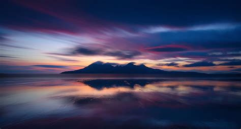 2048x1103 Clouds Sky Night Water Scotland Island