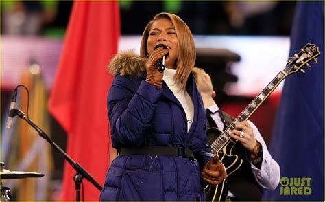 Queen Latifah Sings America The Beautiful At Super Bowl 2014 Watch