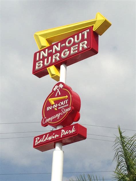 Your average burger with the buns swapped out for lettuce. Original In-N-Out Burger | California Curiosities