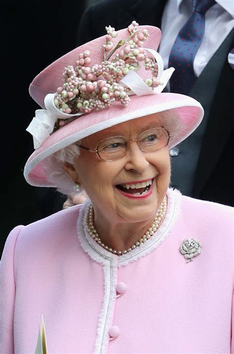 It is not news that the united. Queen Elizabeth II - Queen Elizabeth II Photos - Royal ...