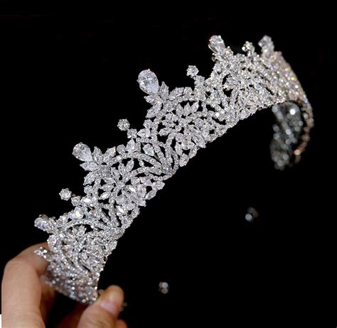 Dazzling Silver Plated Cz Wedding And Quinceanera Tiara Quinceanera