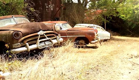 Texas Ghost Farm Hides More Than 100 Abandoned Classics, Including Rare