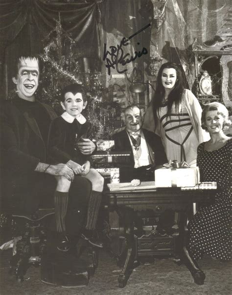 Mostly Forbidden Zone Trixietreats Merry Christmas From The Munsters