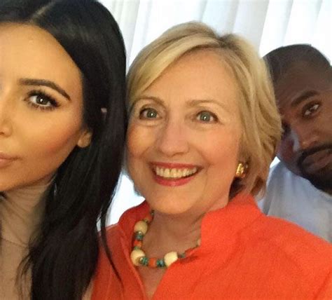 Hillary Clinton Ungkap Rahasia Selfie Kim Kardashian