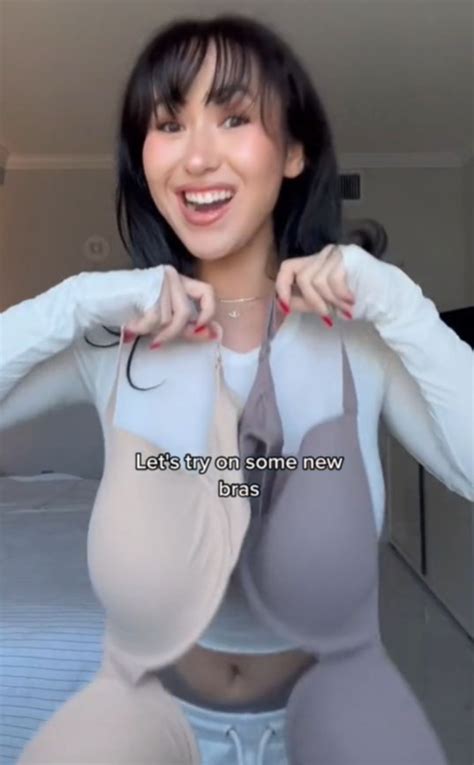 I Have DDD Boobs And Tried The Viral Bra From Kim Kardashians Skims I Was Shocked By The