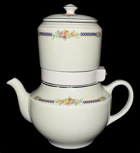Check spelling or type a new query. Hall China Blue Bouquet Boston 6 Cup Teapot