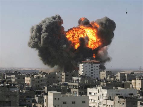 Syria: Regime forces use barrel bombs on civilians despite ...