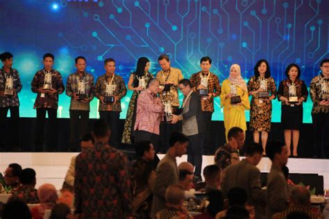 Bank Bri Raih Penghargaan Dari Bank Indonesia