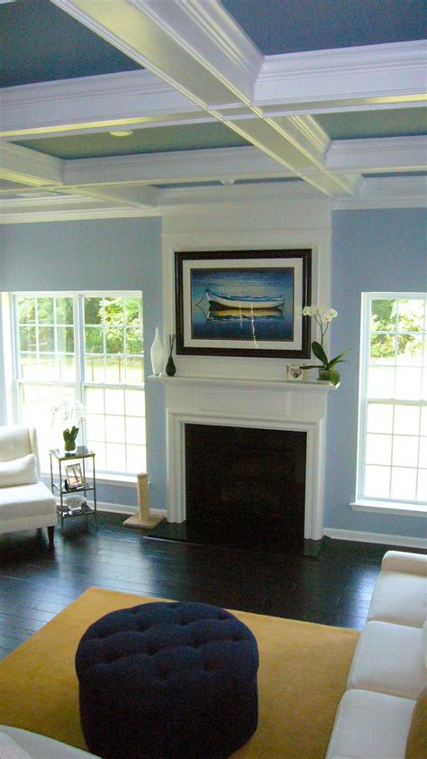 Utilizing coffered ceilings is similar to a framed painting. Beautiful tri-color coffered ceiling. This looks perfect ...