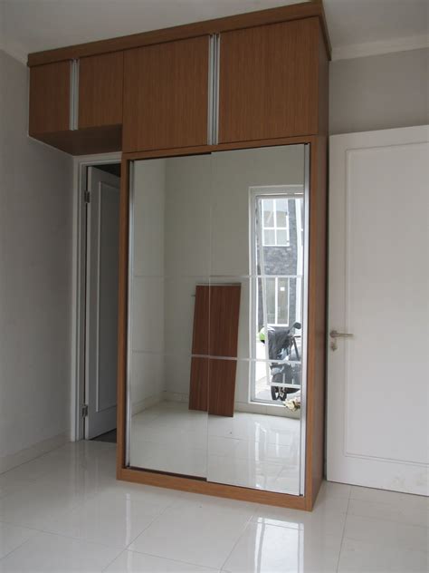 Pintu multiplek lapis hpl minimalis. 35+ Lemari Pakaian Lapis Hpl, Untuk Mempercantik Hunian
