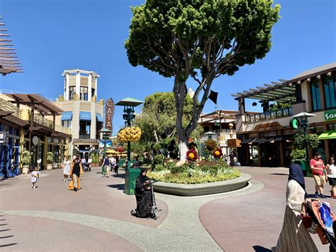 Full Listing Of Reopening Downtown Disney District Restaurants And