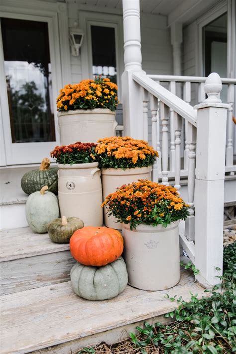 29 Best Farmhouse Fall Decorating Ideas And Designs For 2020
