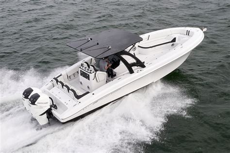 34 Open Midnight Express Boats High Performance Center Console