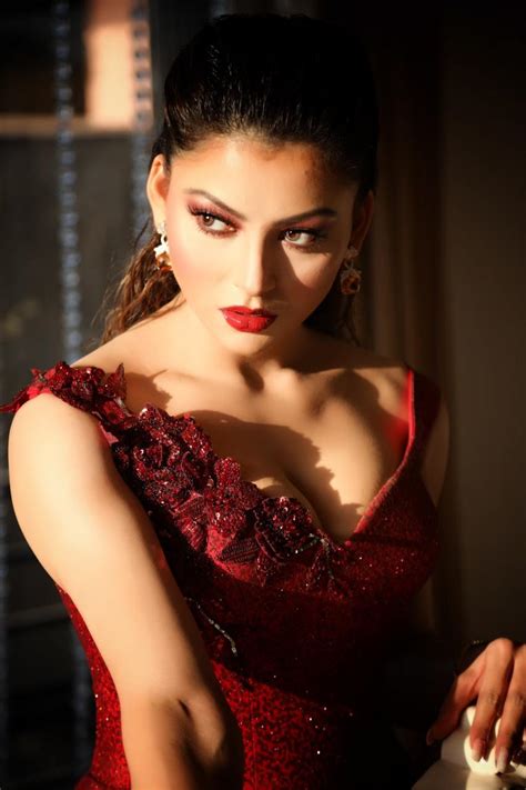 top 10 reasons why urvashi rautela is the next big thing in bollywood filmymantra