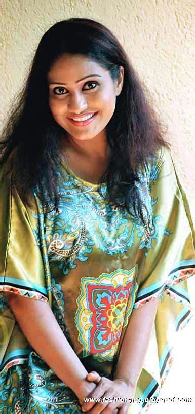 Sri Lanka Fashion Blog Sri Lankan Populer Actress Nayana Kumari