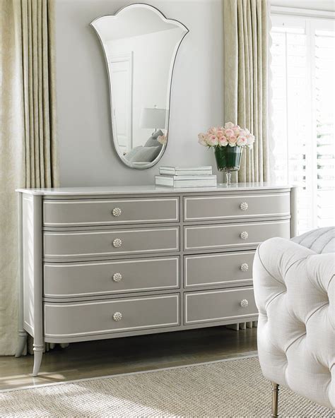 20 Impressive Bedroom Dressers Design Ideas With Mirrors That You Need