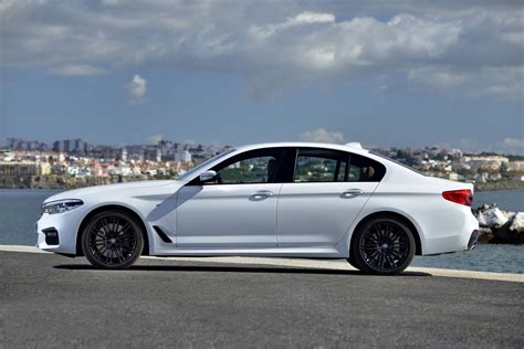 2017 Bmw 540i M Sport First Drive Review Automobile Magazine