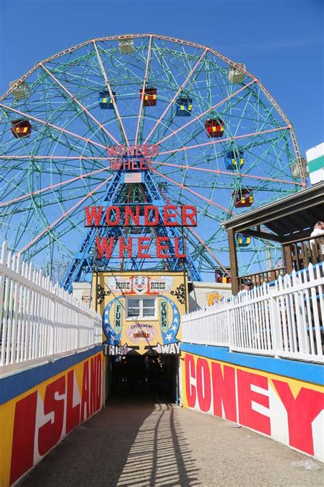 Wonder Wheel At The Coney Island Amusement Park Editorial Stock Image Image Of Amusement