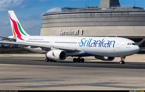 4r Alp Srilankan Airlines Airbus A330 300 At Paris Charles De
