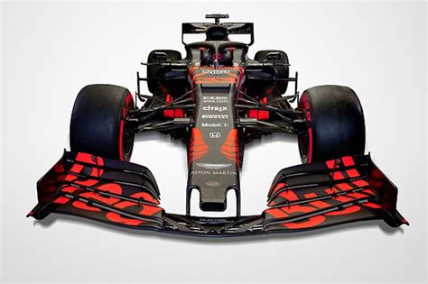 The 2021 season schedule has now been confirmed by f1 bosses and, barring any late alterations, fans can now plan when and when does the season start? F1 - Red Bull lança carro de 2019 com pintura única ...