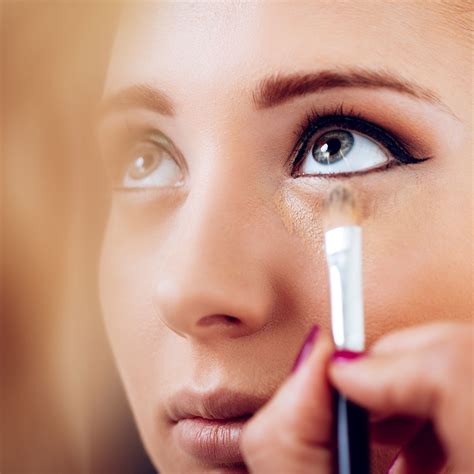 4 Concealer Mistakes That Call Attention To Fine Lines And Wrinkles