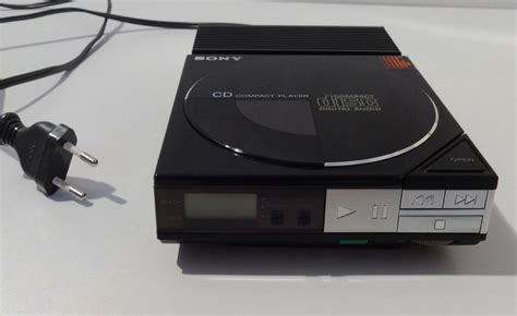 Mircogarau Lettore Cd Player Sony D 50 Discman Adattatore Incluso