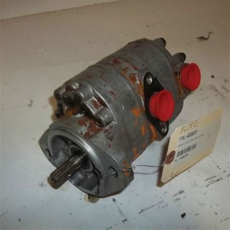 Used Hydraulic Pump Fits Case 1835b 1845 1845s 1845b D71203