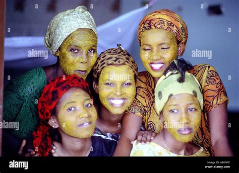 Djibouti Womens Group Of Issa Ethnic Group Having Houroud Face Masks