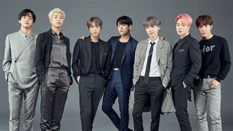 Each bts member was specifically selected to complete the group which is made of rappers, dancers, and vocalists. BTS Members' Personalities Based On Analysis Of Their Handwritings | Kpopmap