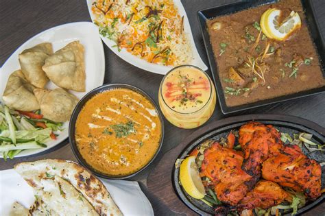 While it may be nondescript on the outside, it has the grand ambiance of an old haveli (mansion) on the inside—complete with chandeliers and beautiful murals. The Best Indian Restaurants in Toronto
