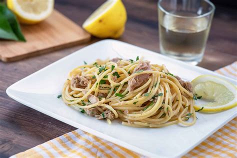 Spaghetti Al Tonno E Limone Ricetta Fatto In Casa Da Benedetta