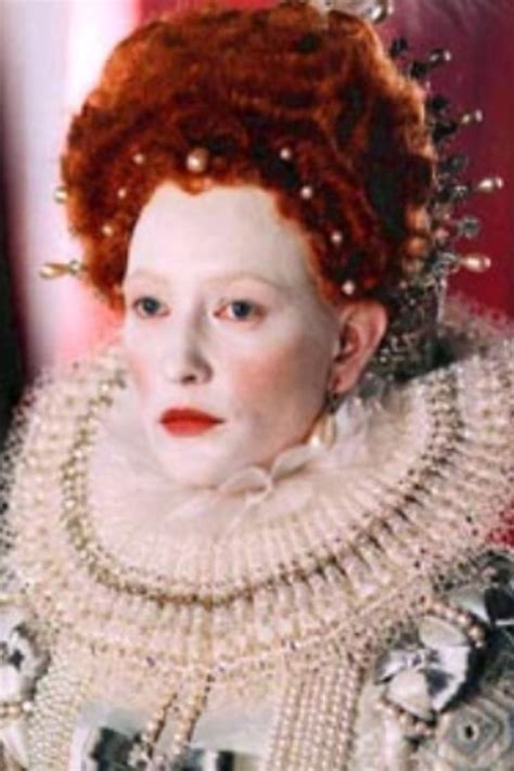 Elizabethan fashion the elizabethan era was a time that reflect the mood and values of the 16th century though the use of fashion. Makeup | Historical makeup, Elizabethan era, Renaissance ...