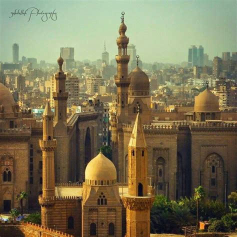 Old Cairo Beautiful Mosque Beautiful Mosques Old Egypt Egypt