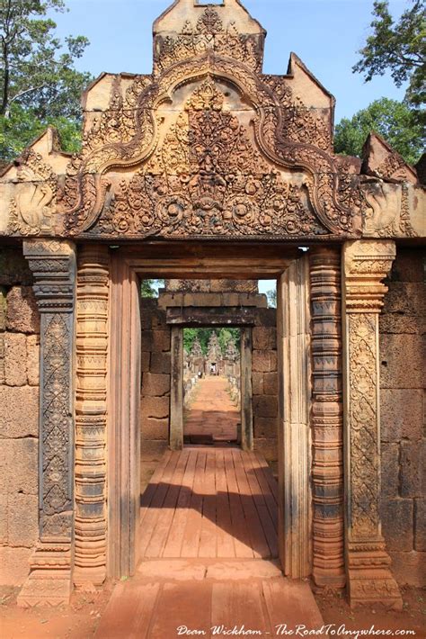 The Amazing Carvings Of Banteay Srei In Angkor Cambodia Angkor