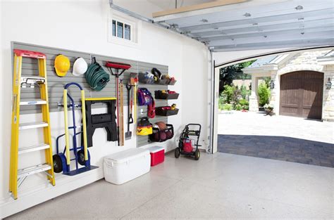 Unfortunately, the space may end up becoming a cluttered and chaotic mess. Some Tips For Your Garage Organization Ideas - MidCityEast