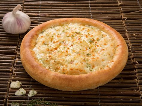 Cheesy Garlic Pizza Bread Order Sides And Starters From Pizza Gogo