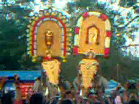Mangalamkunnu karnan is one of the famous elephants in kerala. MangalamKunnu Karnan vs raman@ethanur 2014 - YouTube