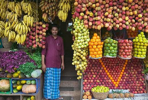 India Kerala And Goa Fruit Shop Fruit Fruits And Vegetables