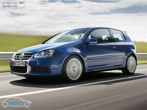 In wirklichkeit ist der neue polo aber um einiges größer als ein golf iii und bis auf die länge sogar größer als ein golf der vierten generation. Foto (Bild): VW Golf V R32 - Bild 1 (angurten.de)