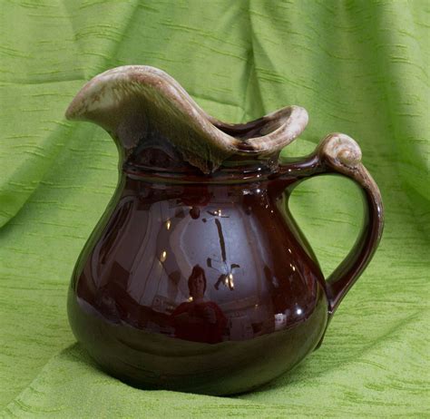 Large Vintage Pitcher 48 Ounces Brown Drip By Nelson Mccoy Etsy
