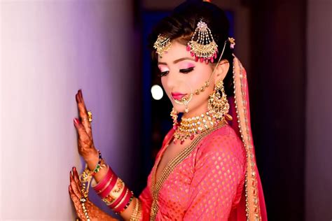 best bridal makeup artist in ludhiana meribindiya makeup team