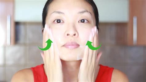 How To Clean Face Properly How To Clean Your Face From Black Dark