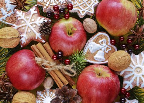 See more ideas about food, desserts, christmas food. Nutrition Notes: How to have a healthy Christmas | Psychologies
