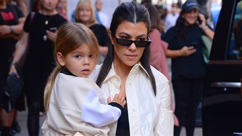 Kourtney Kardashian Mom Shamed By Fans For Son Reign 4 Having Long