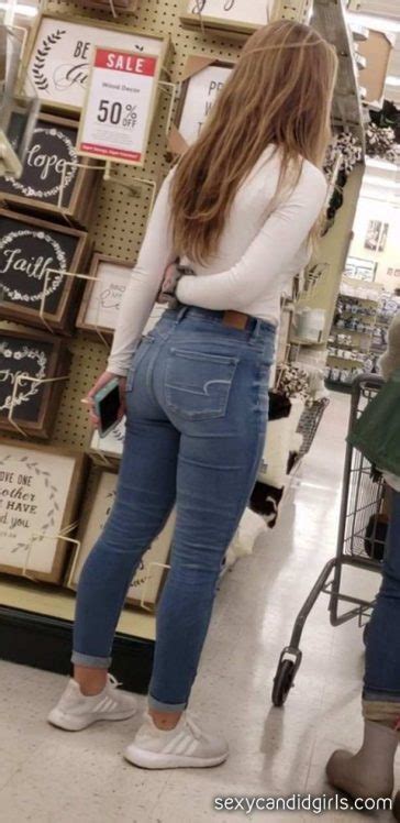 Tight Jeans Candid Ass Blonde Sexy Candid Girls