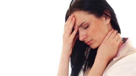 Kepala penisku terasa tepat berada di lubang memeknya. Mata Terasa Berat Seperti Mengantuk Dan Kepala Pusing ...