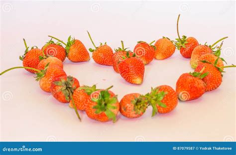 Strawberry Heart Shape Stock Image Image Of Healthy 87079587