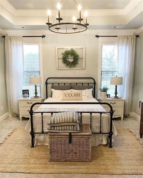 50 Awesome Wall Decor Ideas For Bedroom Farmhouse Style Master
