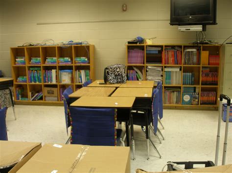 Mrs Kellys Fantastic Fourth Grade Classroom Set Up Day 1