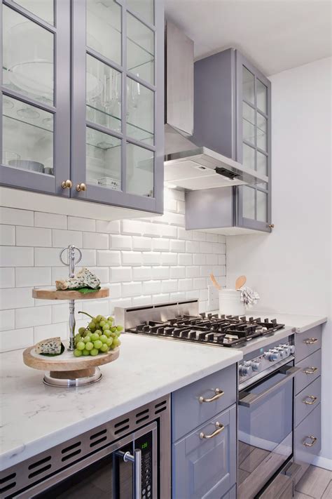 Adding our unique style doors in your kitchen will complement your new kitchen cabinetry or cabinet refacing project. Ideas And Expert Tips On Glass Kitchen Cabinet Doors ...